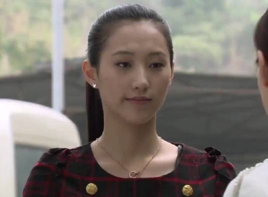 江黎（伦理剧《爱在屋檐下》中的角色）