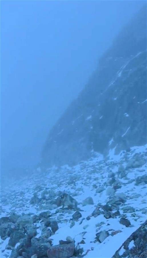 12·4康定登山者遇难事件