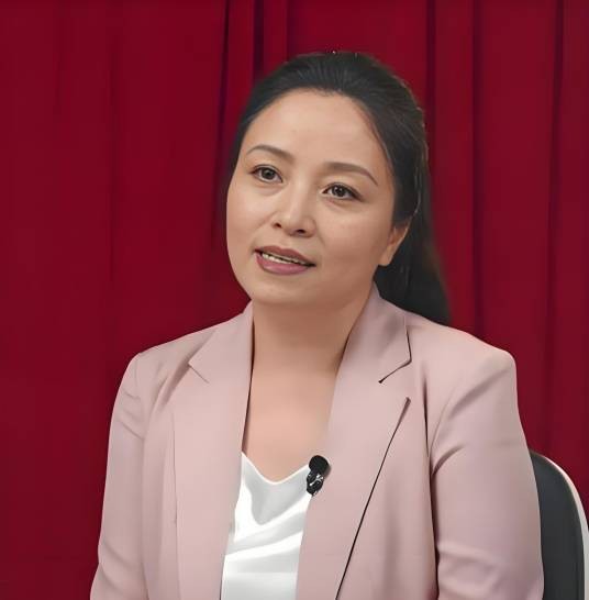 季洁（河南广播电视台记者）