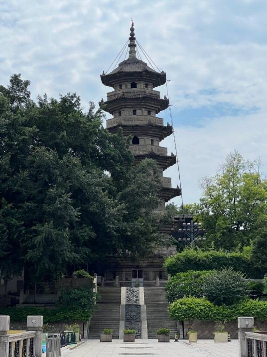 崇妙保圣坚牢塔