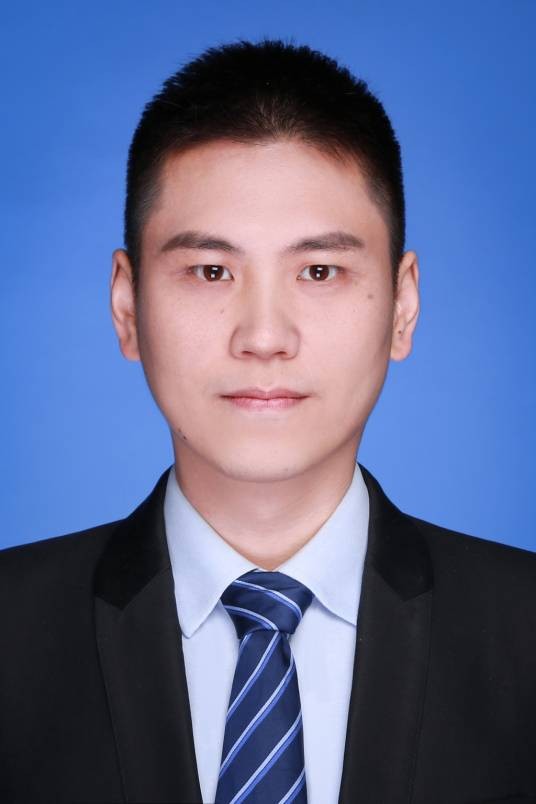 姚嘉（江苏省江阴市人民政府副市长）