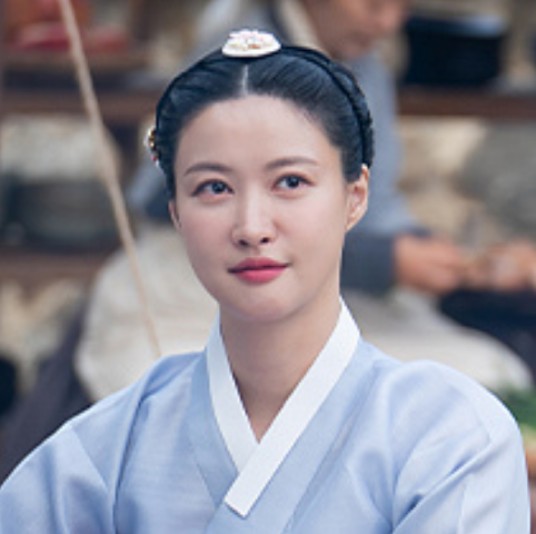 李世玲（2024年韩国电视剧《请随意对待》中的人物）