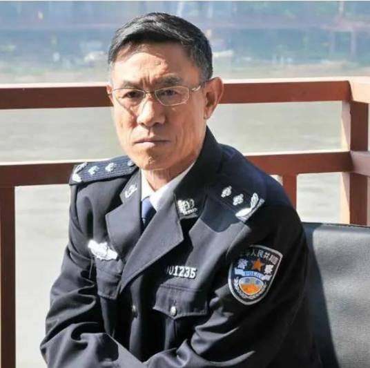 关庆林