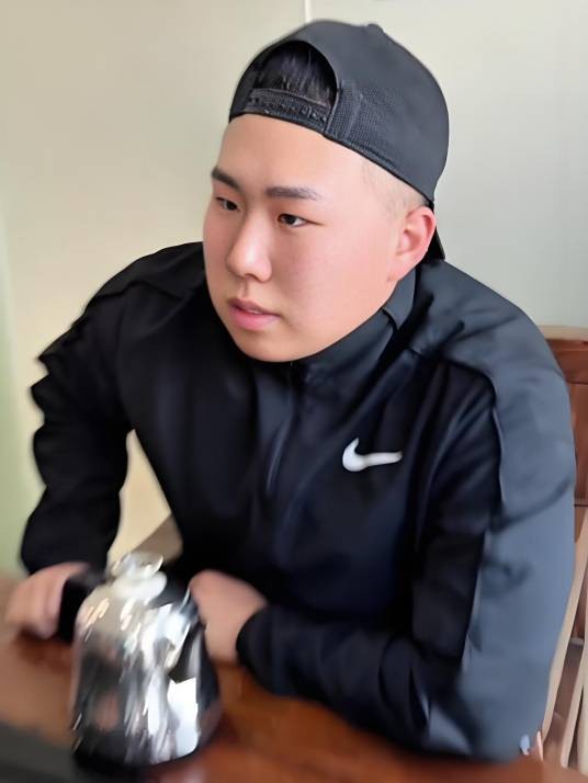 运动员李明轩