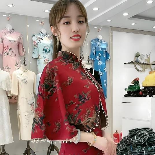 芊芊旗袍的小店
