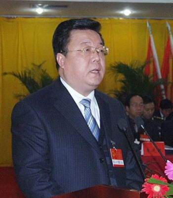 张辉（陕西省宝鸡市凤翔县委原副书记、县政府原县长）
