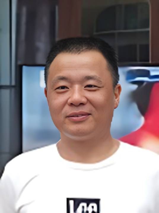 杨利成（中国射击运动员杨倩的父亲）