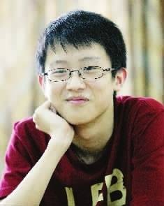 王梓枫（中国2016年武汉中考状元）
