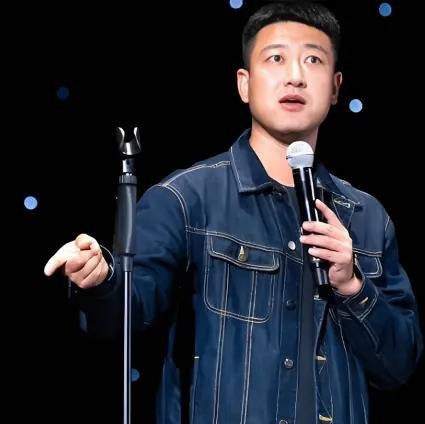二哥（中国脱口秀演员、消防员）