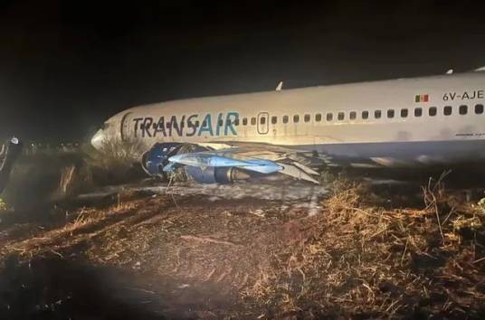 5·9塞内加尔客机冲出跑道事故