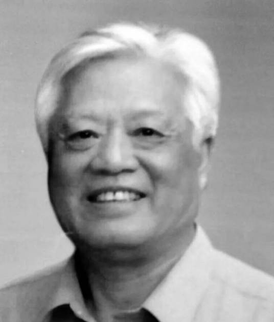 何达（中国新闻社原记者、作家）