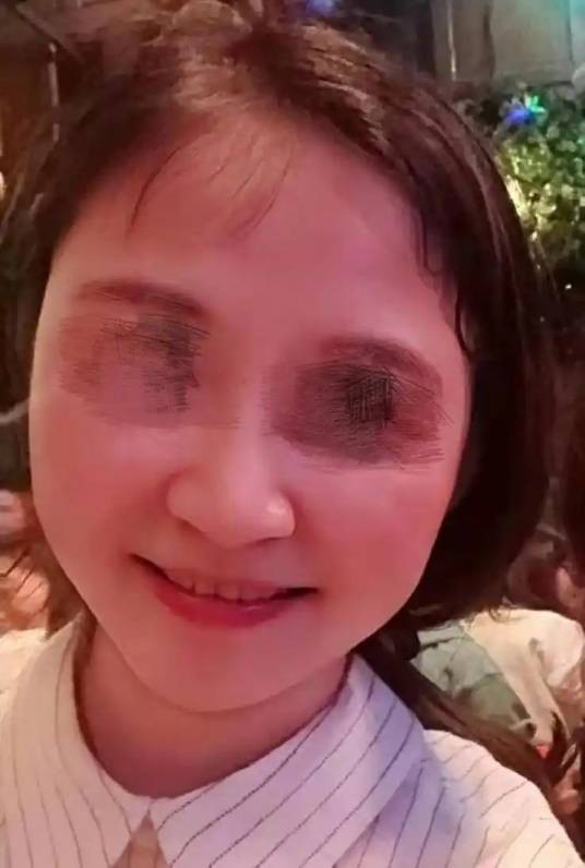 泸州女校长合同诈骗案