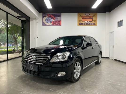 2012款皇冠V6 3.0L Royal Saloon VIP