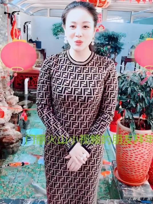 华语歌手门丽